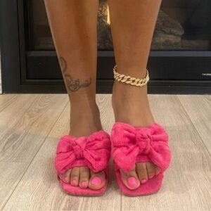 Liliana Hot Pink Bow Slide Sandals